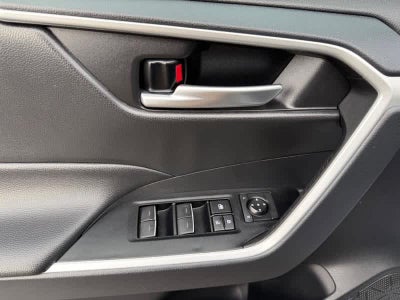 2025 Toyota RAV4 Hybrid XLE AWD