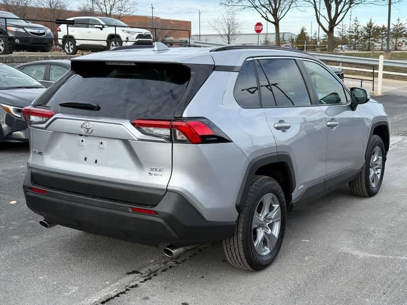 2025 Toyota RAV4 Hybrid XLE AWD