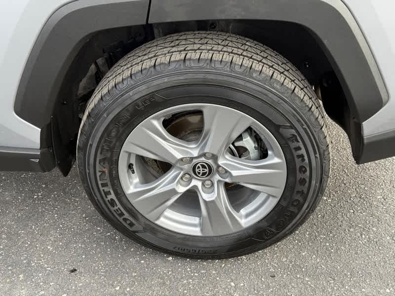 2025 Toyota RAV4 Hybrid XLE AWD