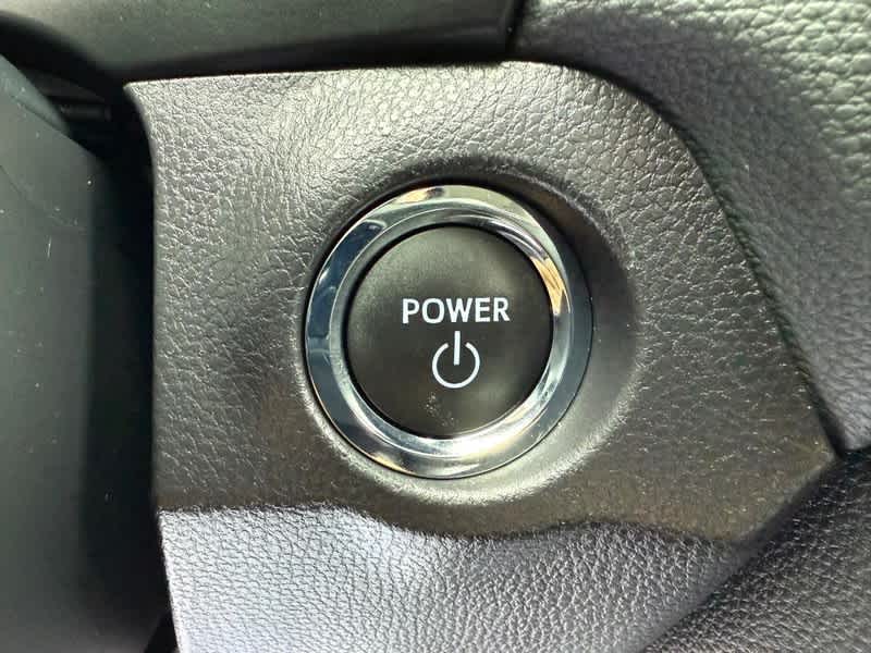 2025 Toyota RAV4 Hybrid XLE AWD