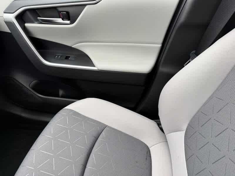 2025 Toyota RAV4 Hybrid XLE AWD