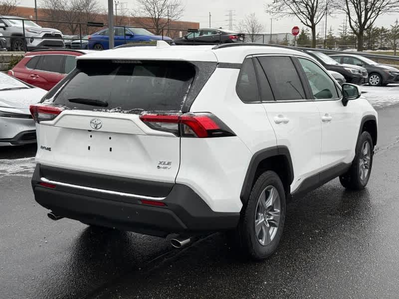 2025 Toyota RAV4 Hybrid XLE AWD