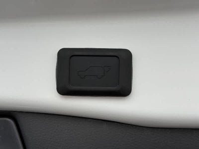 2025 Toyota RAV4 Hybrid XLE AWD