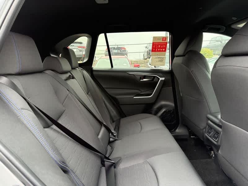 2025 Toyota RAV4 Hybrid SE AWD