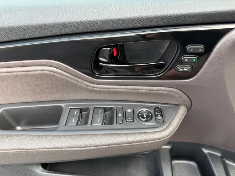 2021 Honda Odyssey Touring Auto
