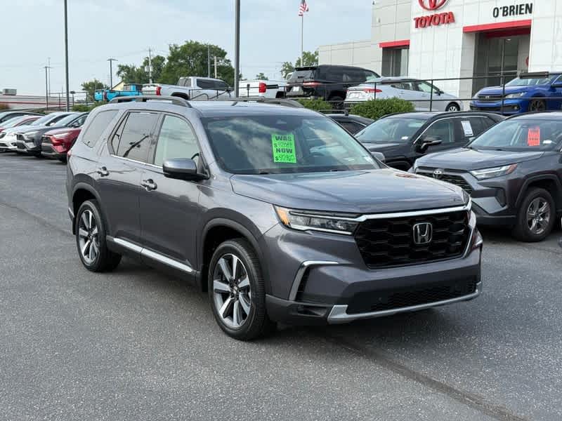 2023 Honda Pilot Touring AWD