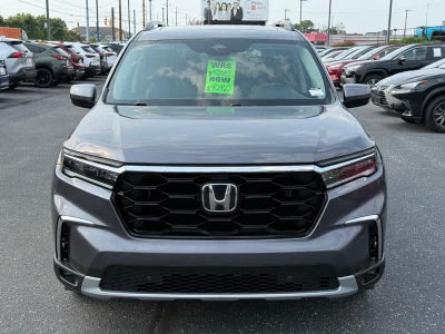2023 Honda Pilot Touring AWD