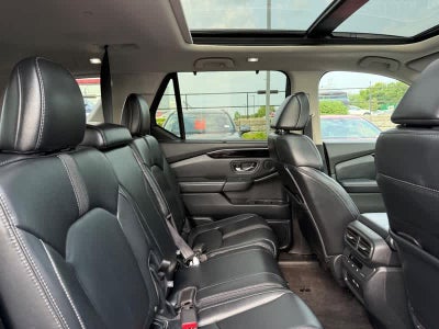 2023 Honda Pilot Touring AWD