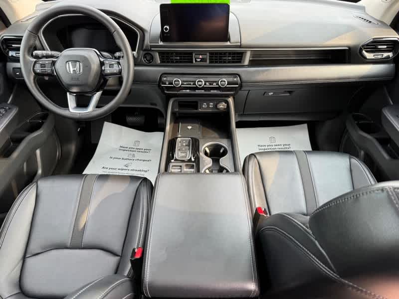 2023 Honda Pilot Touring AWD