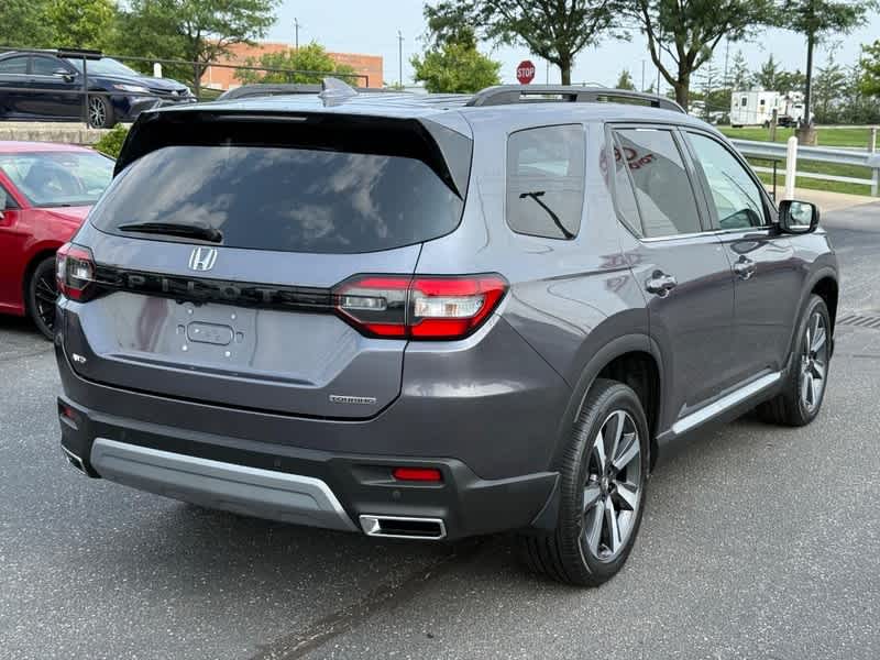 2023 Honda Pilot Touring AWD