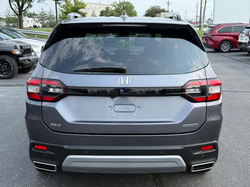 2023 Honda Pilot Touring AWD