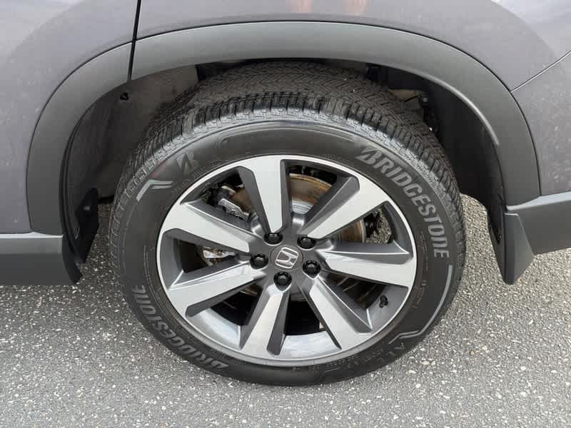 2023 Honda Pilot Touring AWD
