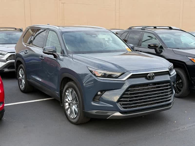 2024 Toyota Grand Highlander Platinum