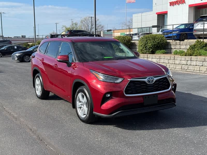 2022 Toyota Highlander Hybrid LE AWD