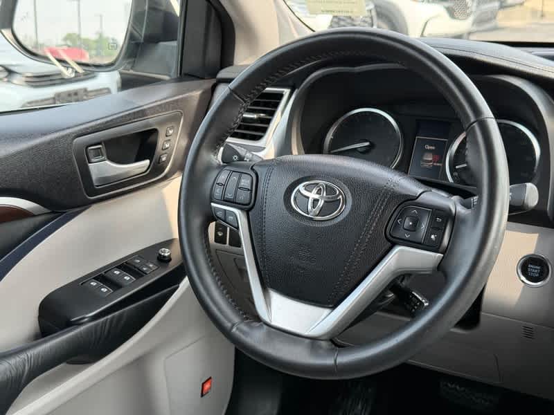2015 Toyota Highlander AWD 4dr V6 Limited