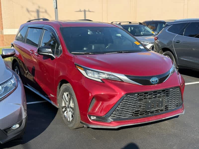 2021 Toyota Sienna XSE AWD 7-Passenger