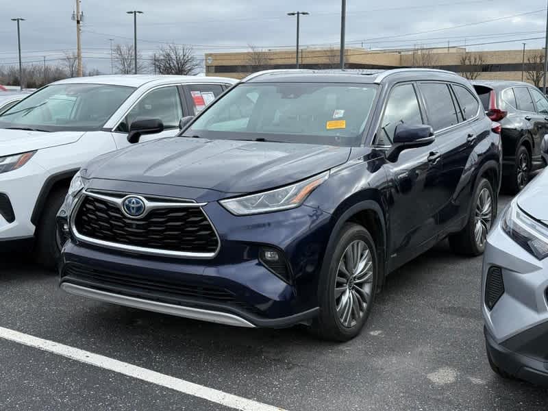2021 Toyota Highlander Hybrid Platinum AWD