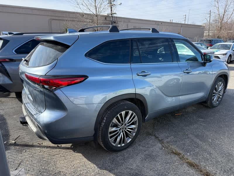 2021 Toyota Highlander Hybrid Platinum AWD