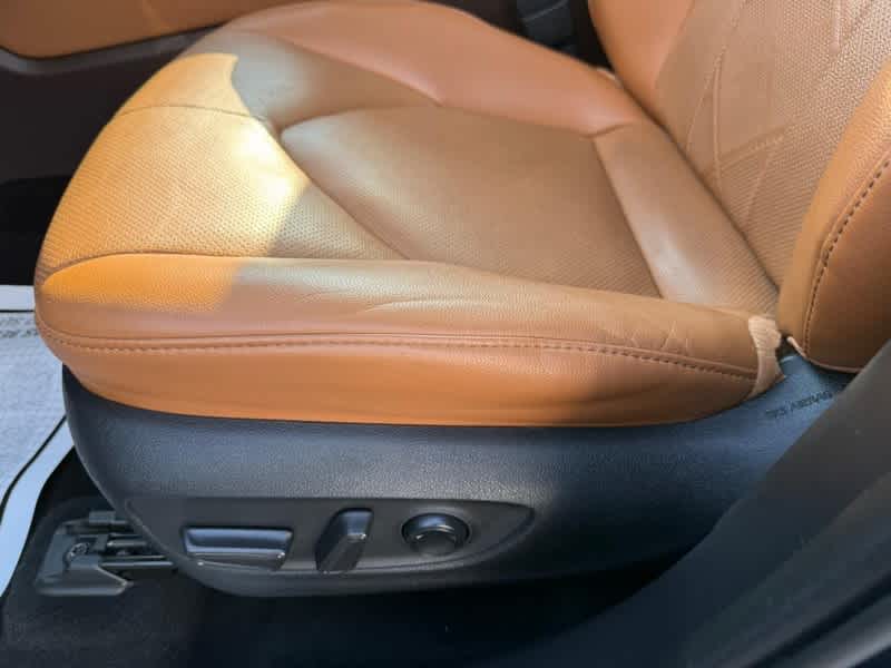 2021 Toyota Highlander Hybrid Platinum AWD