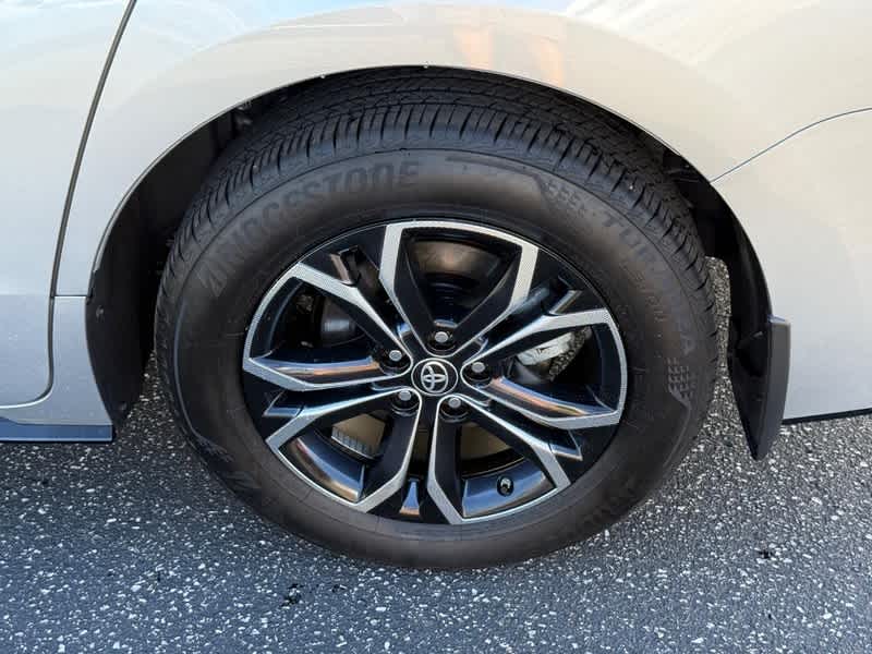 2025 Toyota Sienna Platinum AWD 7-Passenger