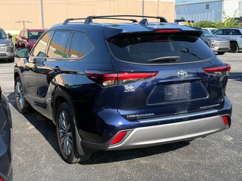 2022 Toyota Highlander Platinum AWD