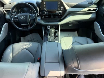 2021 Toyota Highlander Hybrid XLE FWD