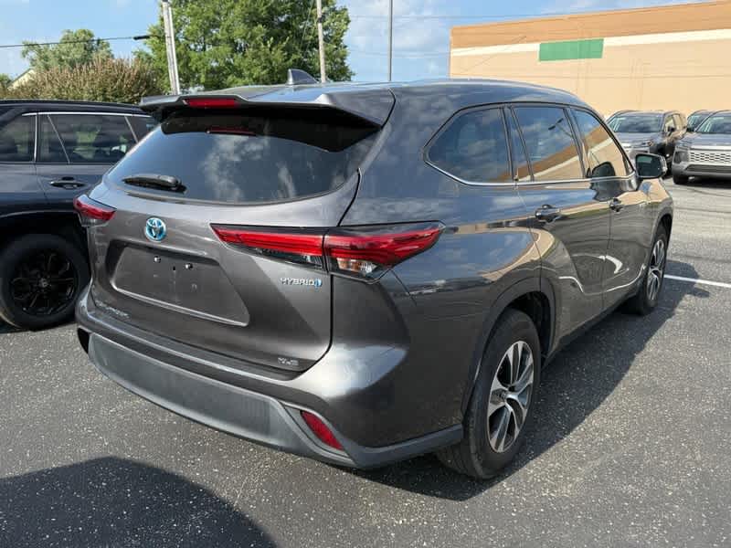 2021 Toyota Highlander Hybrid XLE FWD