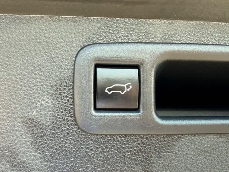2021 Toyota Highlander Hybrid XLE FWD