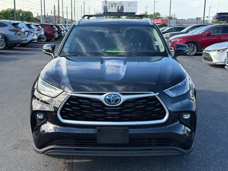 2022 Toyota Highlander Hybrid XLE AWD