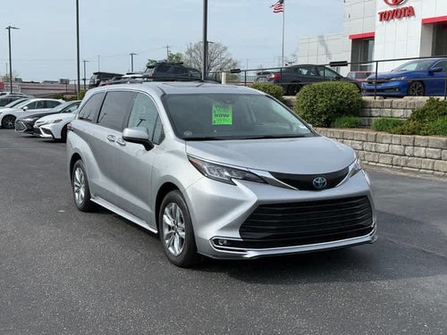 2023 Toyota Sienna XLE AWD 7-Passenger