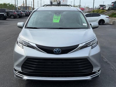 2023 Toyota Sienna XLE AWD 7-Passenger