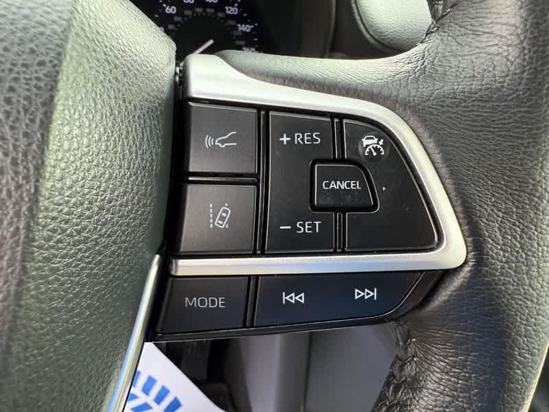 2023 Toyota Sienna XLE AWD 7-Passenger