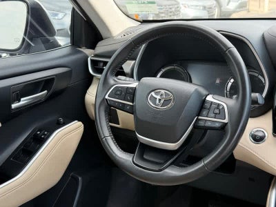 2023 Toyota Highlander Hybrid XLE AWD