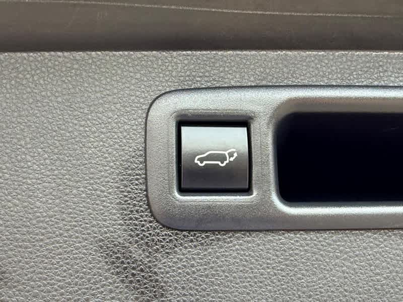 2023 Toyota Highlander Hybrid XLE AWD
