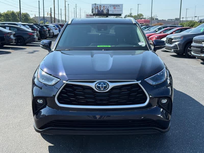 2024 Toyota Highlander Hybrid XLE AWD