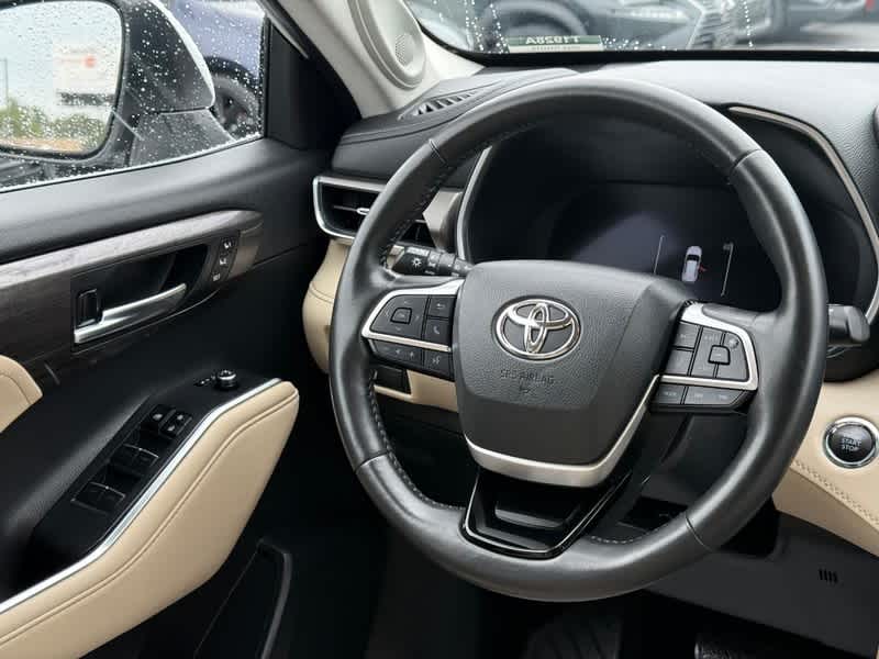 2023 Toyota Highlander Limited AWD