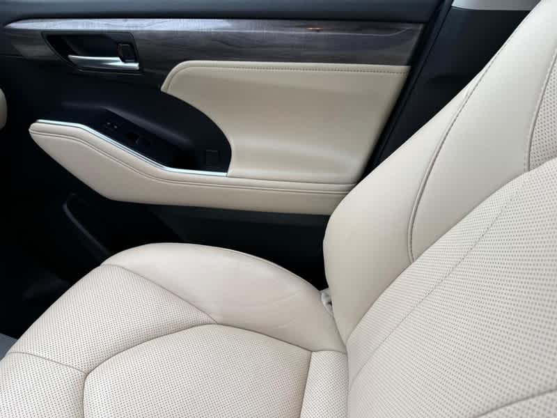 2023 Toyota Highlander Limited AWD