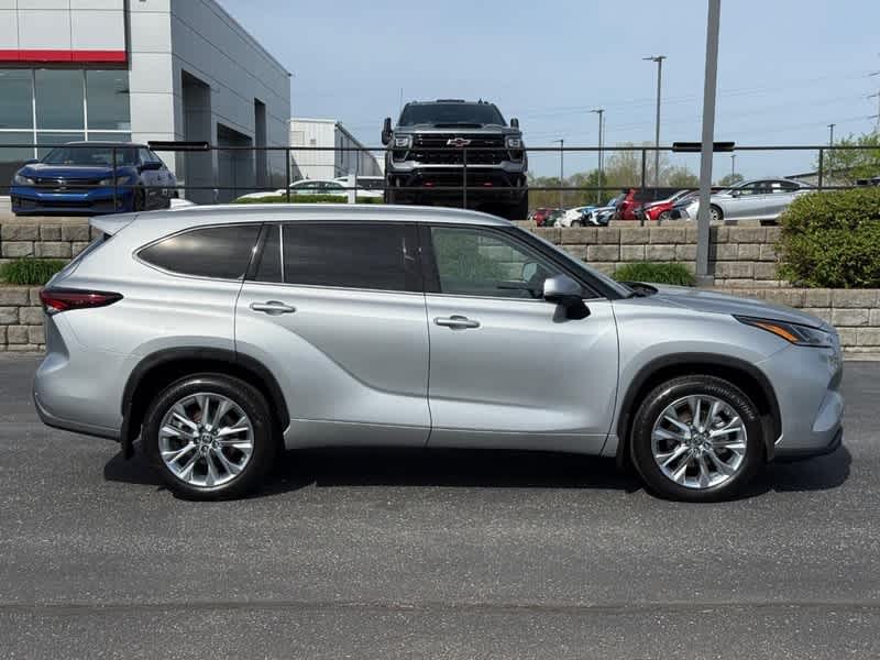2024 Toyota Highlander Limited AWD