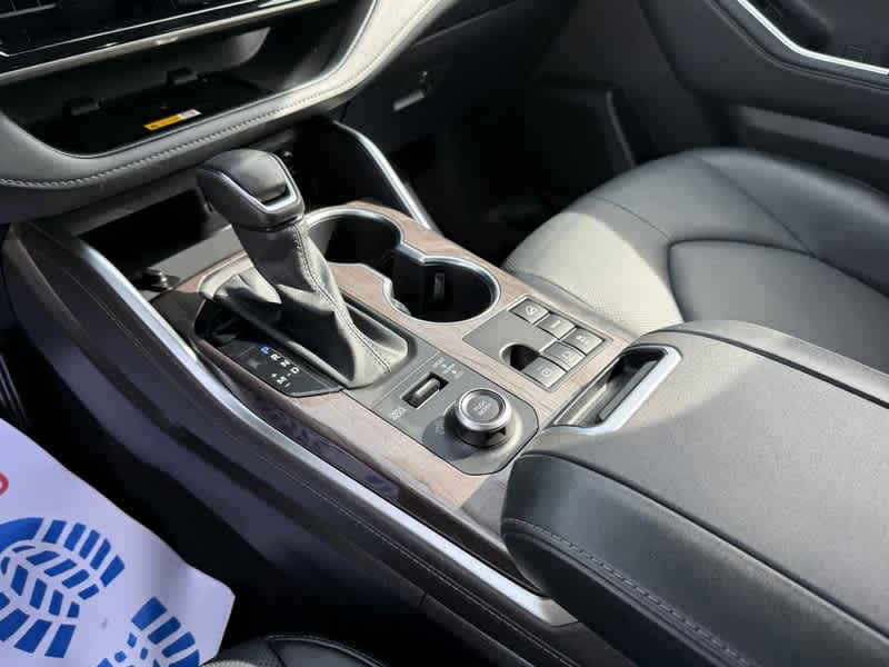 2024 Toyota Highlander Limited AWD