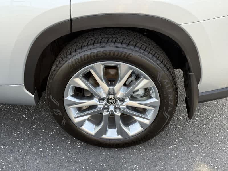 2024 Toyota Highlander Limited AWD