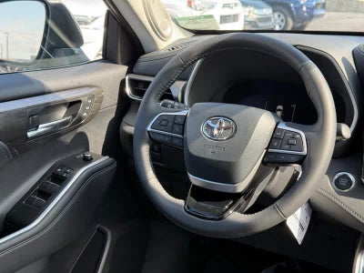 2026 Toyota Highlander Limited AWD