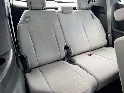 2025 Toyota Sienna LE FWD 8-Passenger