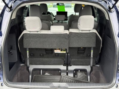 2025 Toyota Sienna LE FWD 8-Passenger