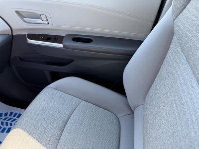 2023 Toyota Sienna LE FWD 8-Passenger