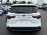 2025 Toyota Sienna LE FWD 8-Passenger