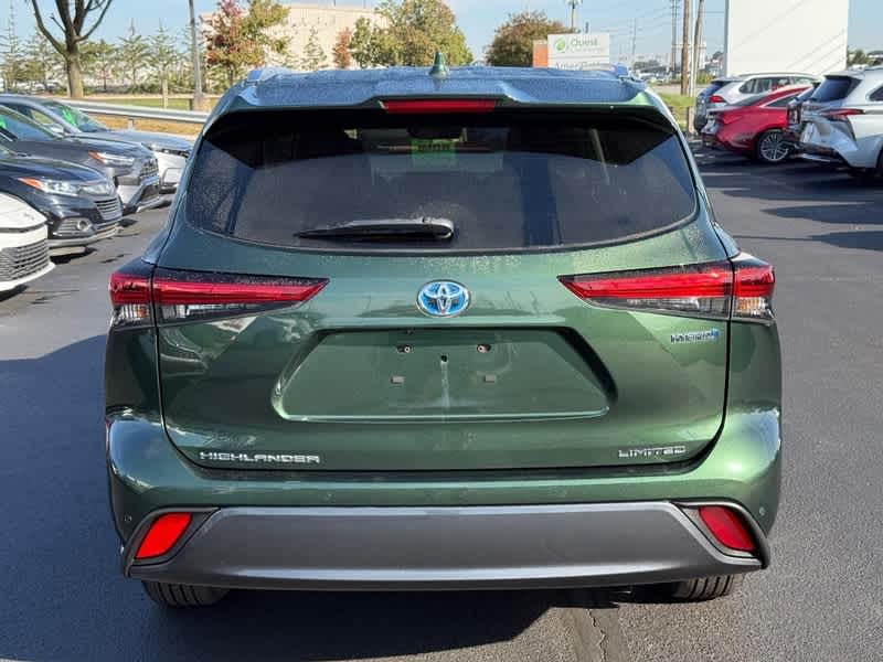 2023 Toyota Highlander Hybrid Limited AWD