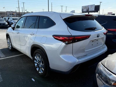2023 Toyota Highlander Hybrid Limited AWD