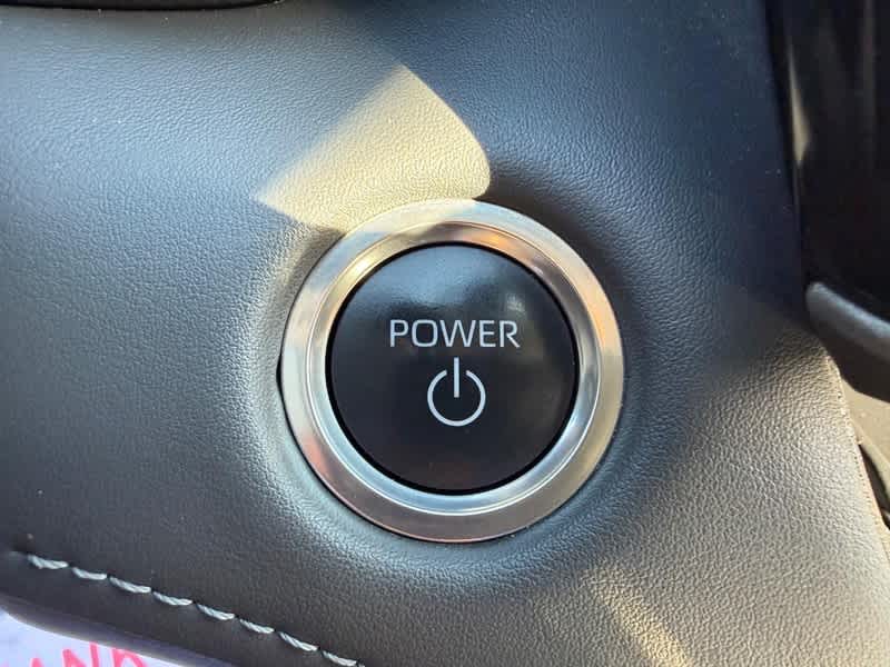 2024 Toyota Highlander Hybrid Limited AWD