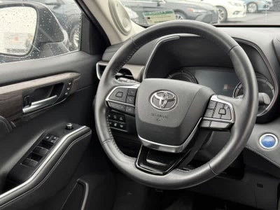2020 Toyota Highlander Hybrid Limited AWD