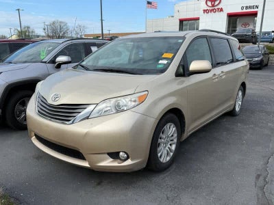 2014 Toyota Sienna 5dr 8-Pass Van V6 XLE FWD
